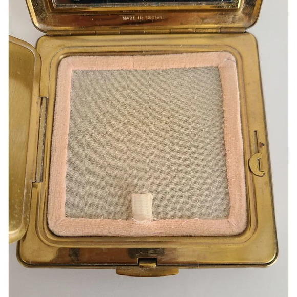 Vintage Square KIGU Powder Compact Case Golden Tone - Picture 3 of 7